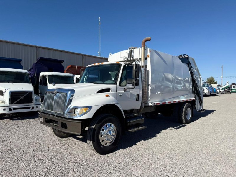 Camion recolector de basura